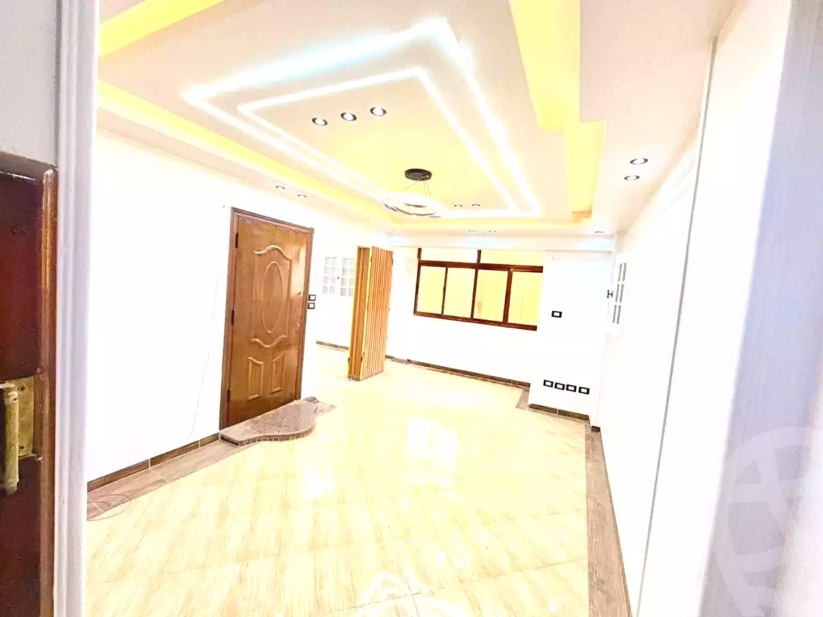 https://aqarmap.com.eg/ar/listing/7021357-for-sale-alexandria-el-asafra-l-sfr-bhry