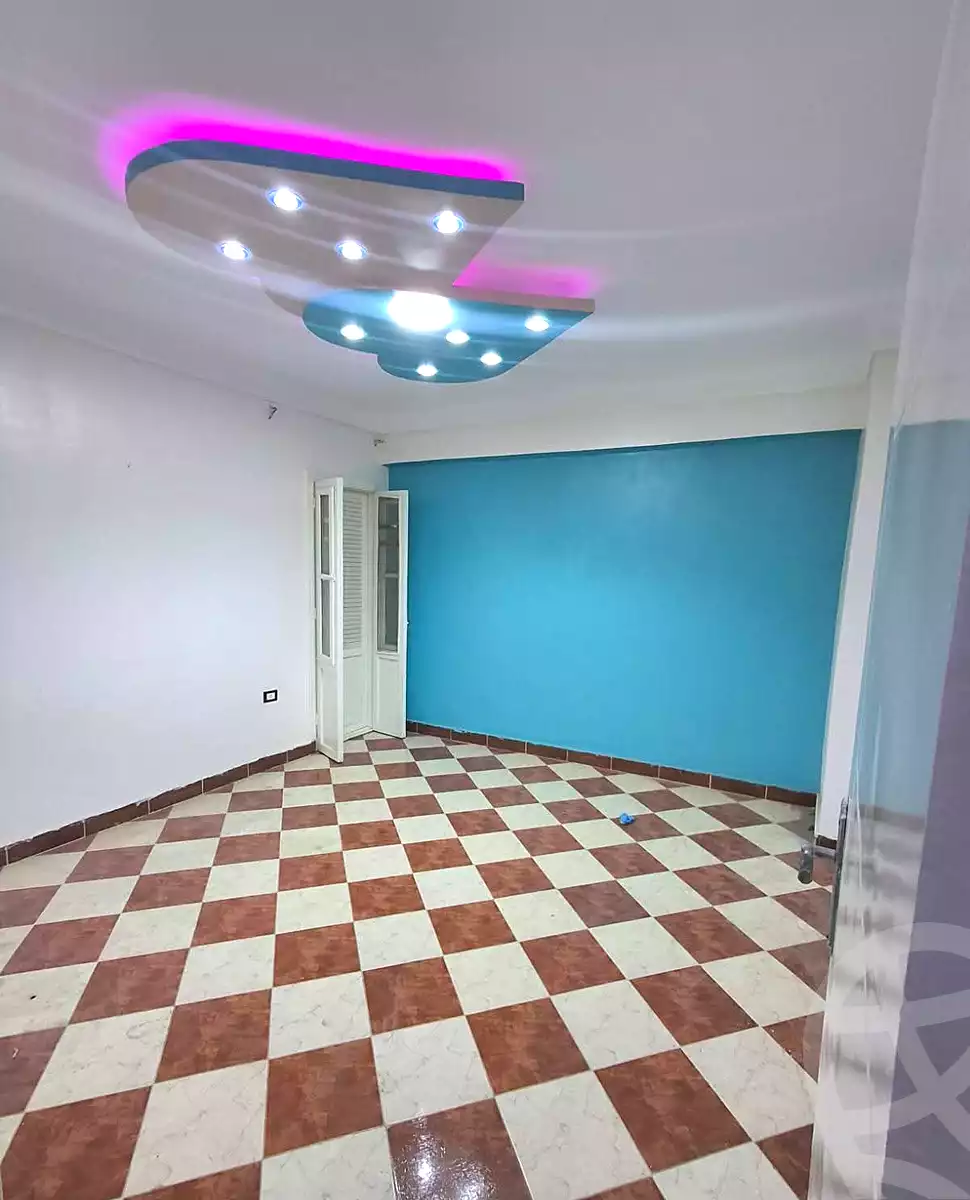 https://aqarmap.com.eg/ar/listing/7021424-for-sale-alexandria-lsywf-el-falki
