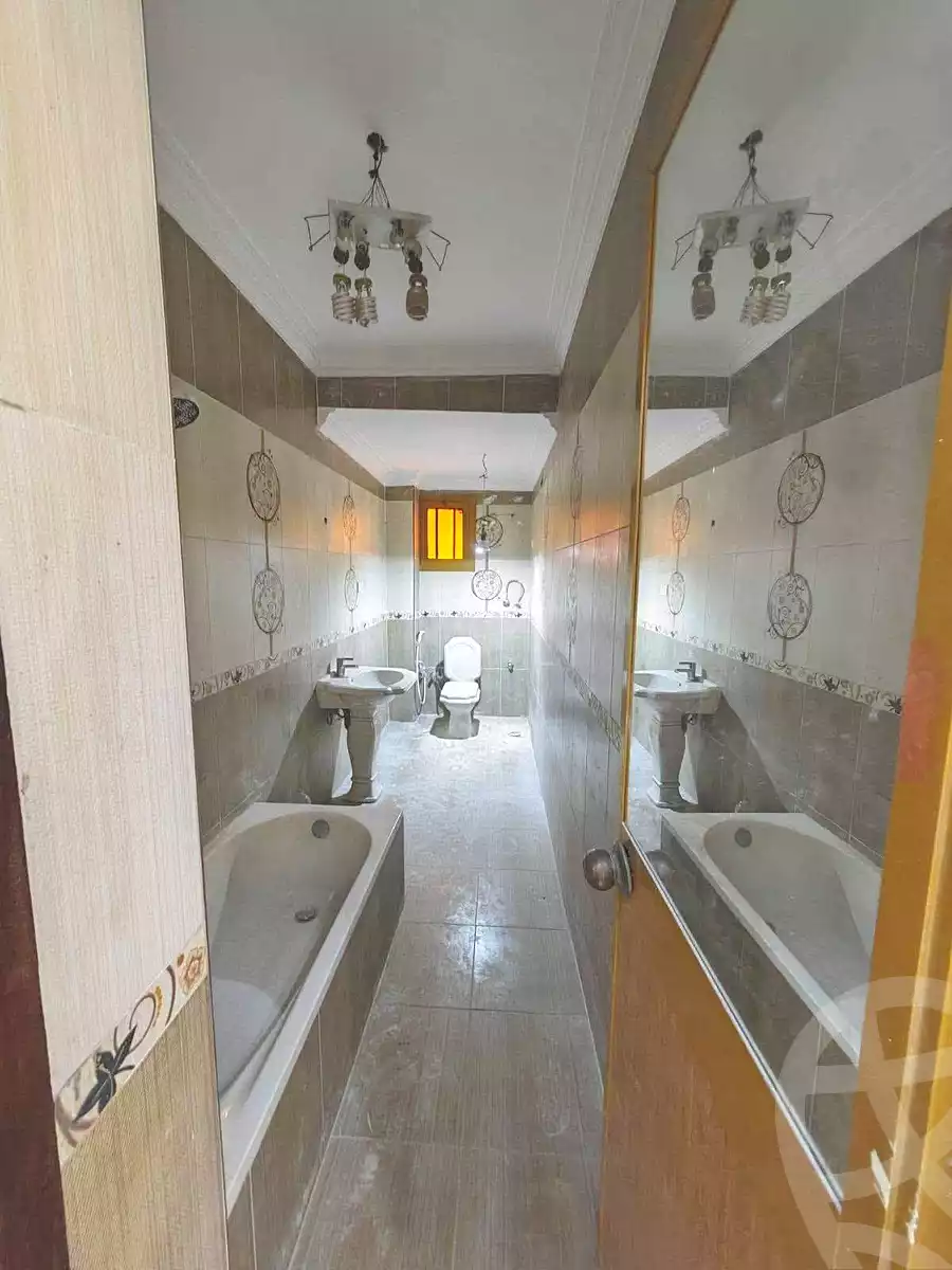 https://aqarmap.com.eg/en/listing/7021512-for-sale-cairo-helwan-helwan-el-sharkeya-thabit-basha-st