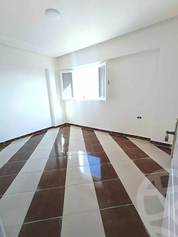 https://aqarmap.com.eg/ar/listing/7021515-for-sale-alexandria-al-agamy-shataa-el-nakheel