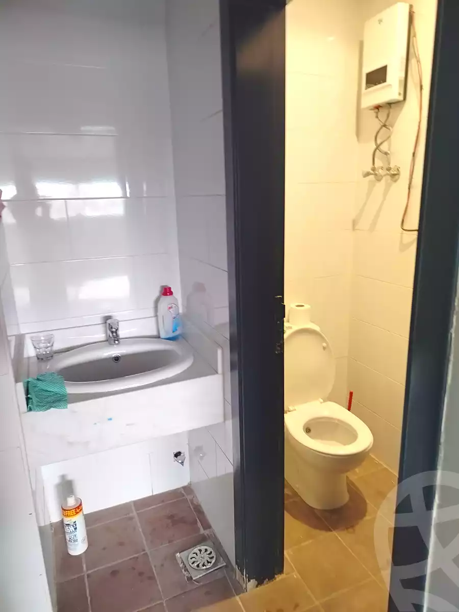 https://aqarmap.com.eg/ar/listing/7021594-for-rent-cairo-new-cairo-lrhb-city-malls-and-markets