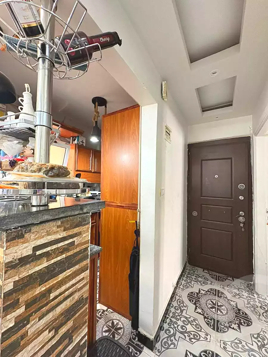 https://aqarmap.com.eg/ar/listing/7021644-for-sale-alexandria-ganaklis