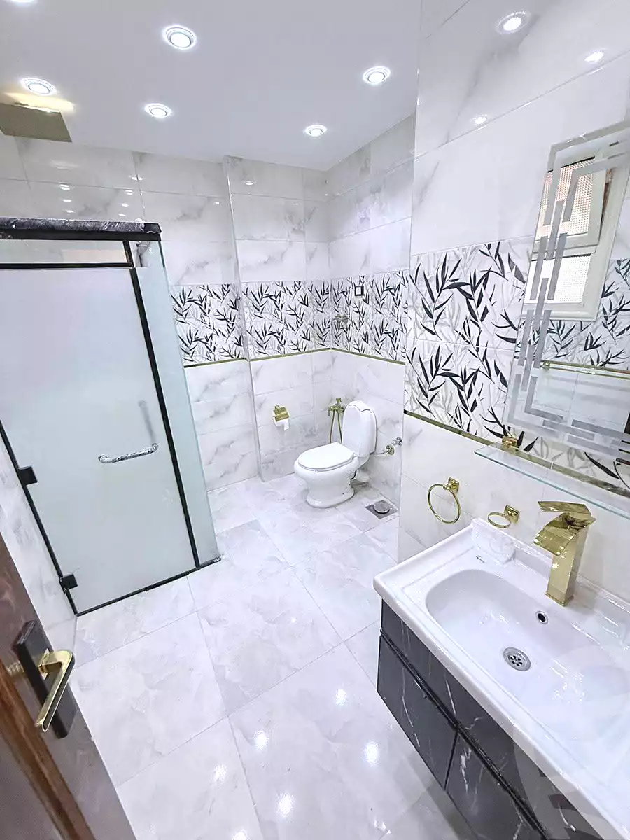 https://aqarmap.com.eg/en/listing/7021709-for-sale-cairo-ain-shams-ahmed-esmat-st