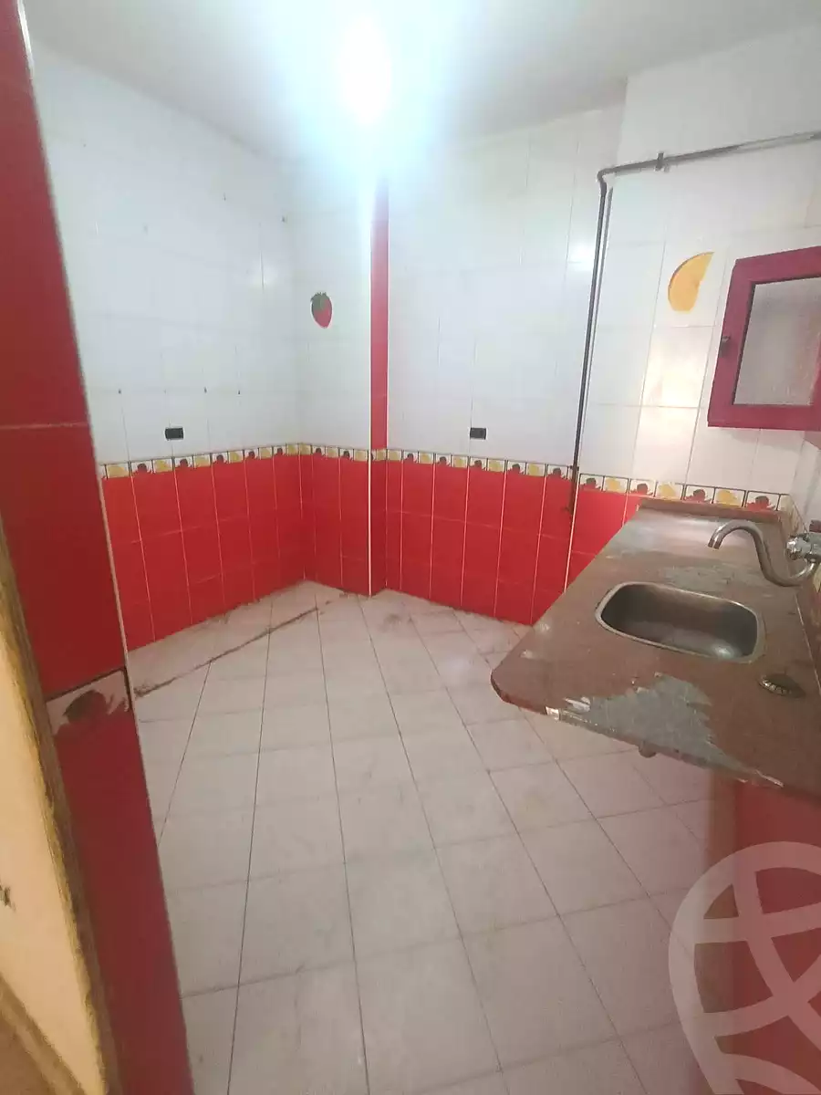 https://aqarmap.com.eg/en/listing/7021922-for-rent-cairo-madinat-el-salam-al-teroli-st