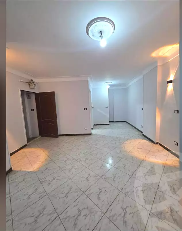 https://aqarmap.com.eg/ar/listing/7022203-for-sale-alexandria-sydy-bshr-sydy-bshr-bhry-gamal-abd-el-nasir-st
