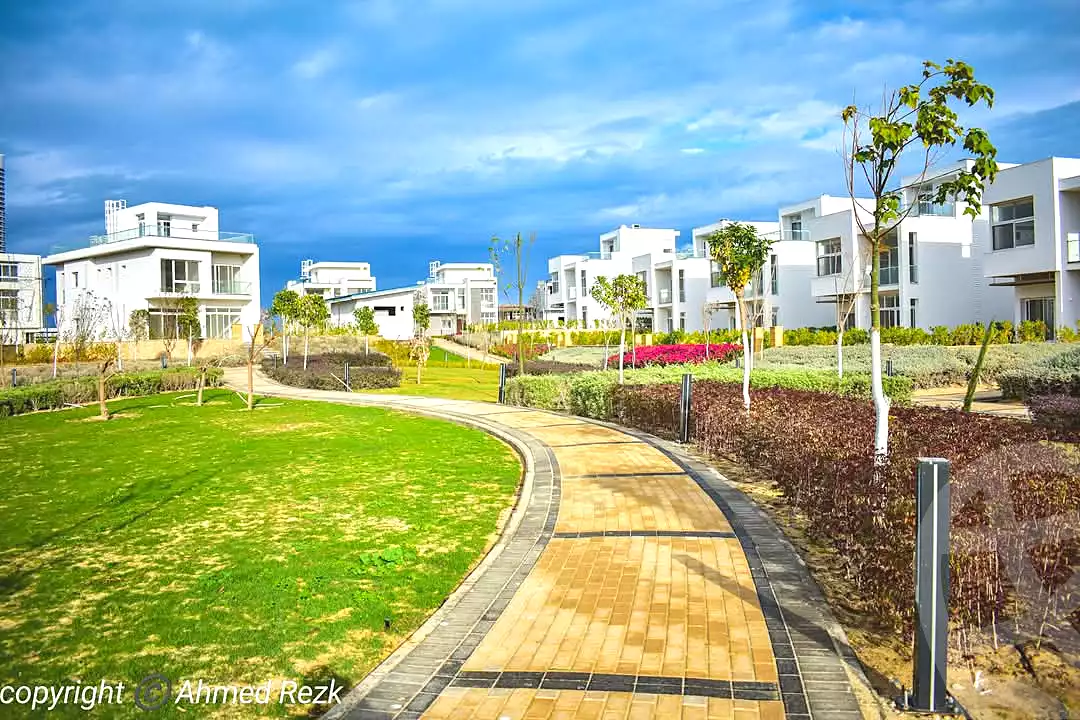 https://aqarmap.com.eg/ar/listing/7022154-for-sale-north-coast-new-alamein-mntj-t-l-lmyn-ljdyd-kmbwnd-mzryn