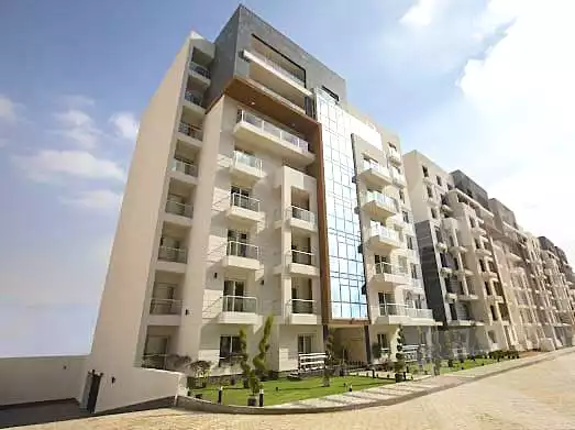 https://aqarmap.com.eg/ar/listing/7022295-for-sale-cairo-new-administrative-capital-r7-oia