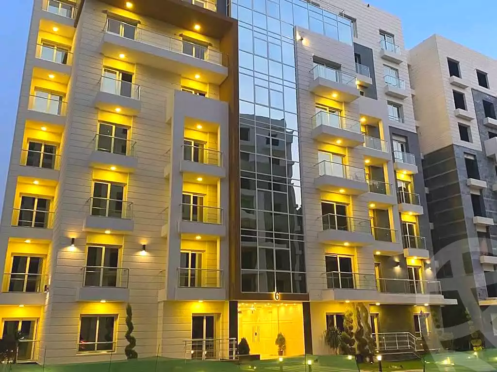 https://aqarmap.com.eg/ar/listing/7022295-for-sale-cairo-new-administrative-capital-r7-oia