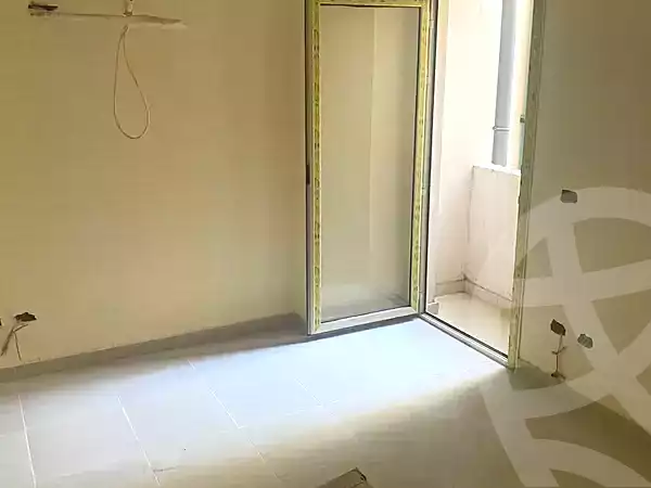 https://aqarmap.com.eg/ar/listing/7022472-for-sale-alexandria-smouha-compounds-in-smouha-valore-smouha