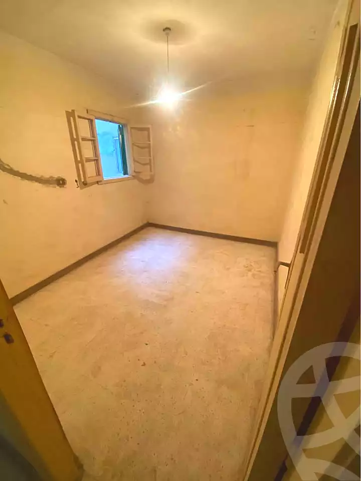 https://aqarmap.com.eg/ar/listing/7022465-for-sale-alexandria-ganaklis