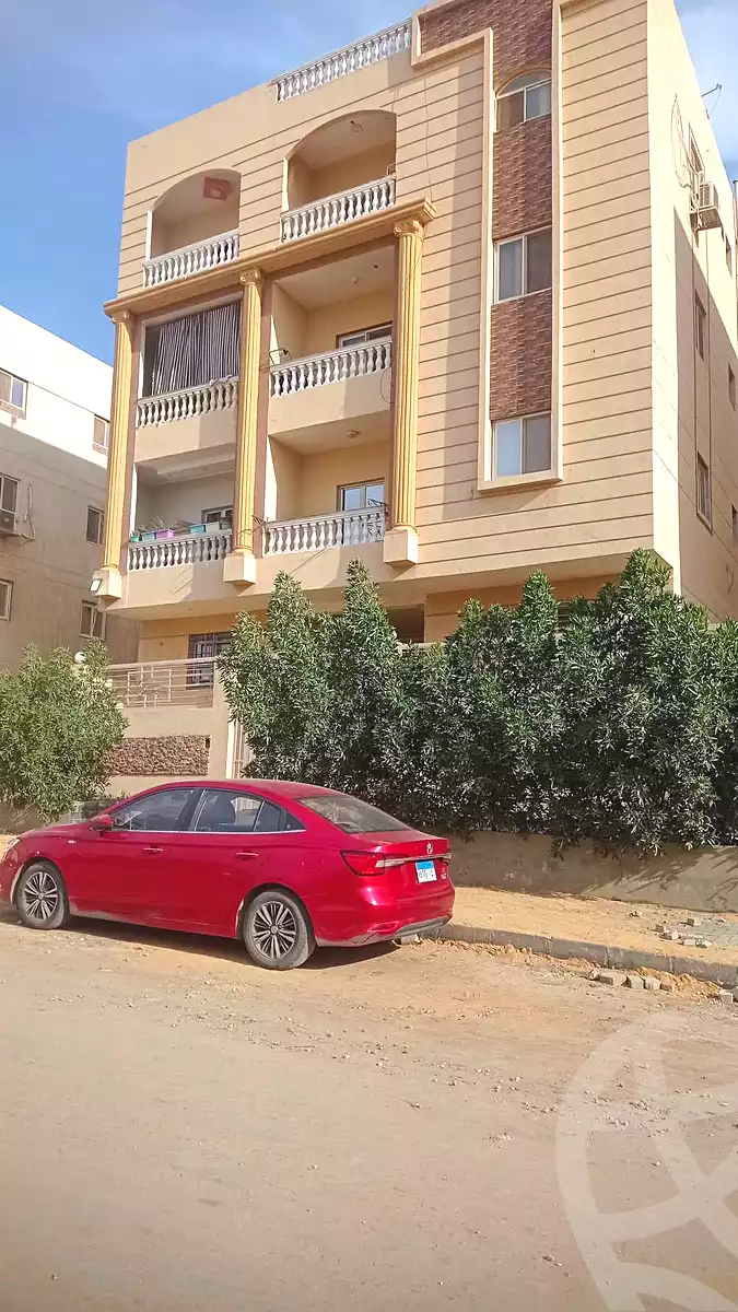 https://aqarmap.com.eg/en/listing/7022693-for-sale-cairo-15th-of-may-mjwr-23