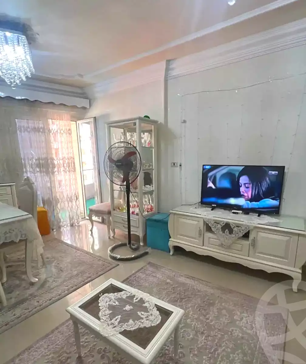 https://aqarmap.com.eg/ar/listing/7022813-for-sale-alexandria-sydy-bshr-sydy-bshr-bhry