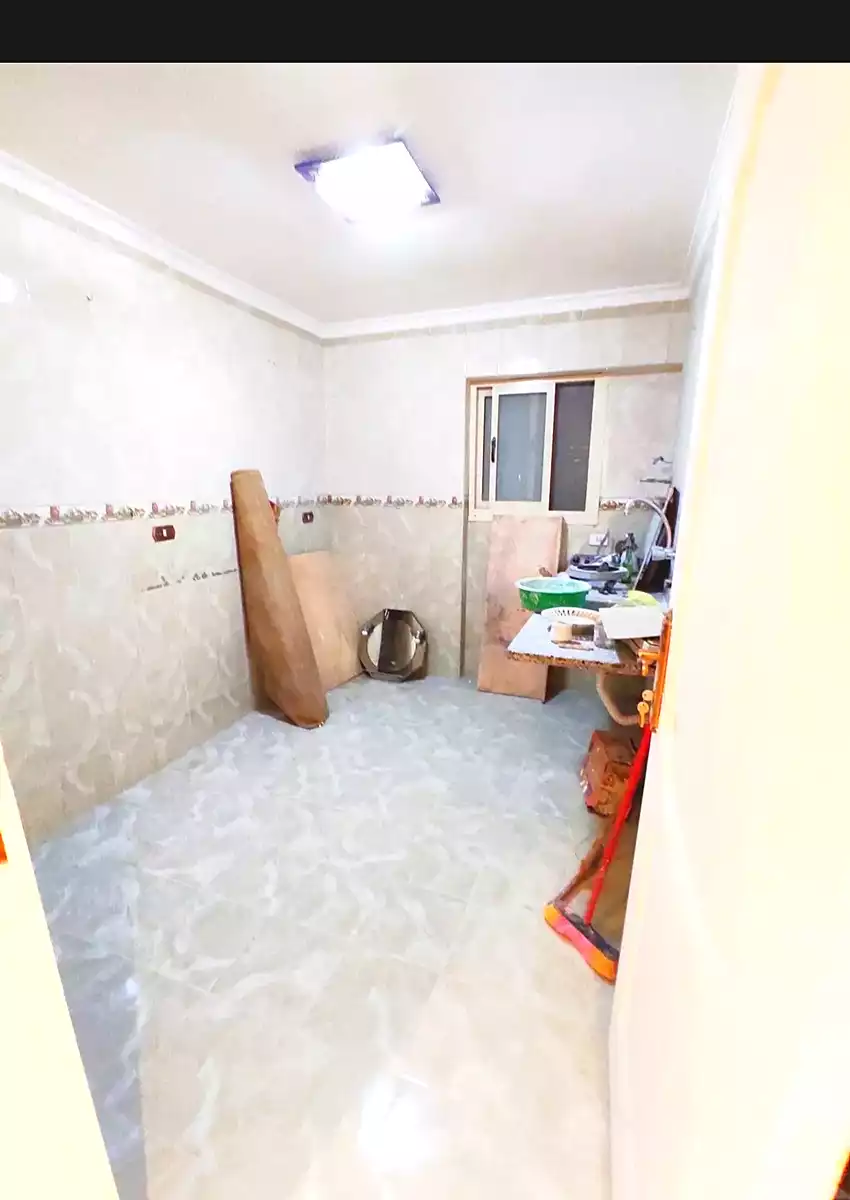 https://aqarmap.com.eg/ar/listing/7022881-for-sale-alexandria-sydy-bshr-sydy-bshr-bhry-khalil-hamada-st