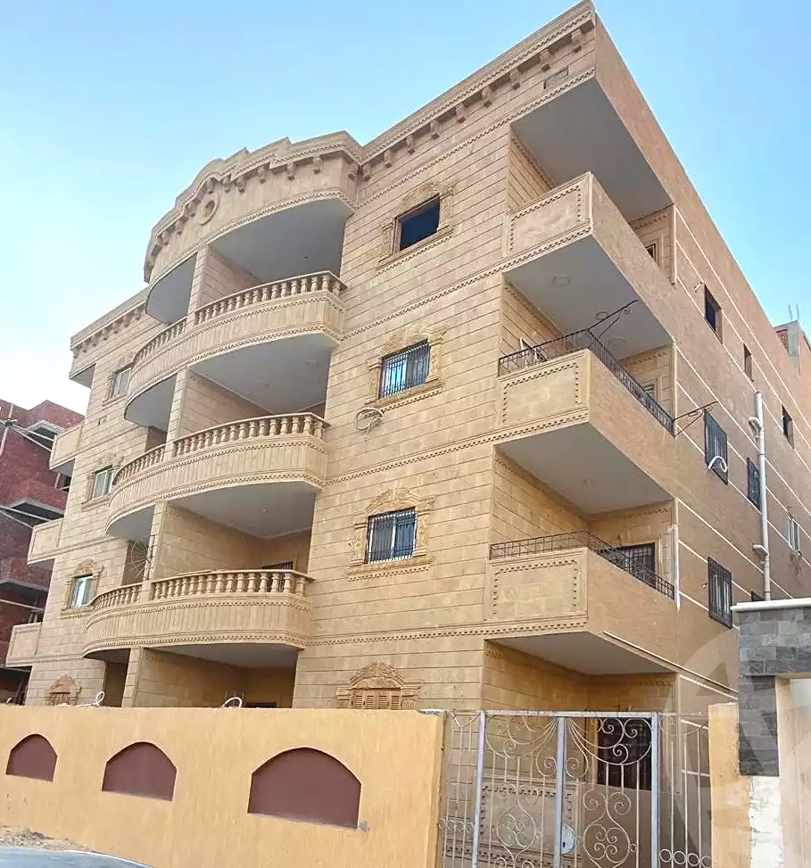 https://aqarmap.com.eg/en/listing/7023018-for-sale-sharqia-10th-of-ramadan-greek-quarter-neighborhood-81