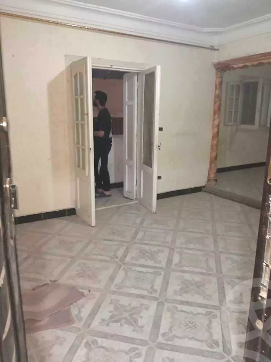 https://aqarmap.com.eg/ar/listing/7023125-for-sale-alexandria-al-agamy-el-hanouvel-radwan-st
