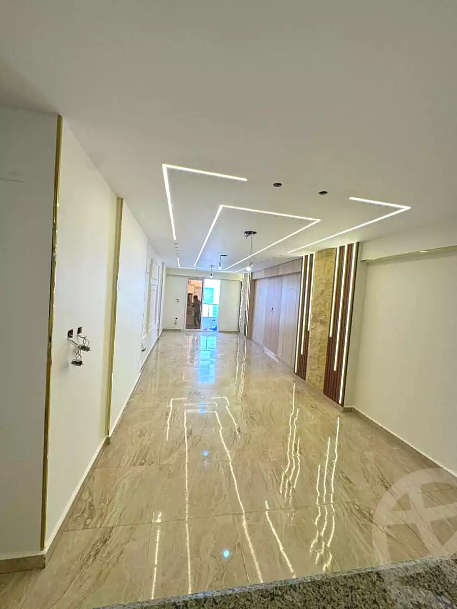 https://aqarmap.com.eg/ar/listing/7023210-for-sale-alexandria-sydy-bshr-sydy-bshr-bhry-khalil-hamada-st