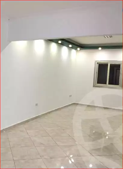https://aqarmap.com.eg/ar/listing/7023236-for-sale-cairo-helwan-rostom-st