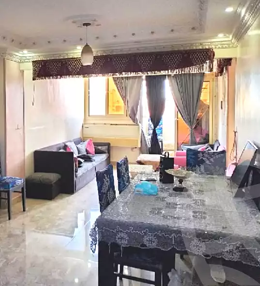 https://aqarmap.com.eg/en/listing/7023447-for-sale-cairo-helwan-helwan-el-sharkeya-ryad-pasha-st