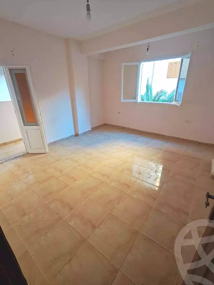 https://aqarmap.com.eg/en/listing/7023495-for-sale-alexandria-al-agamy-el-hanouvel-kasr-al-quiri-st-1