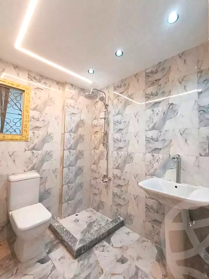 https://aqarmap.com.eg/ar/listing/7023584-for-sale-alexandria-al-agamy-lbytsh-ain-shams-st