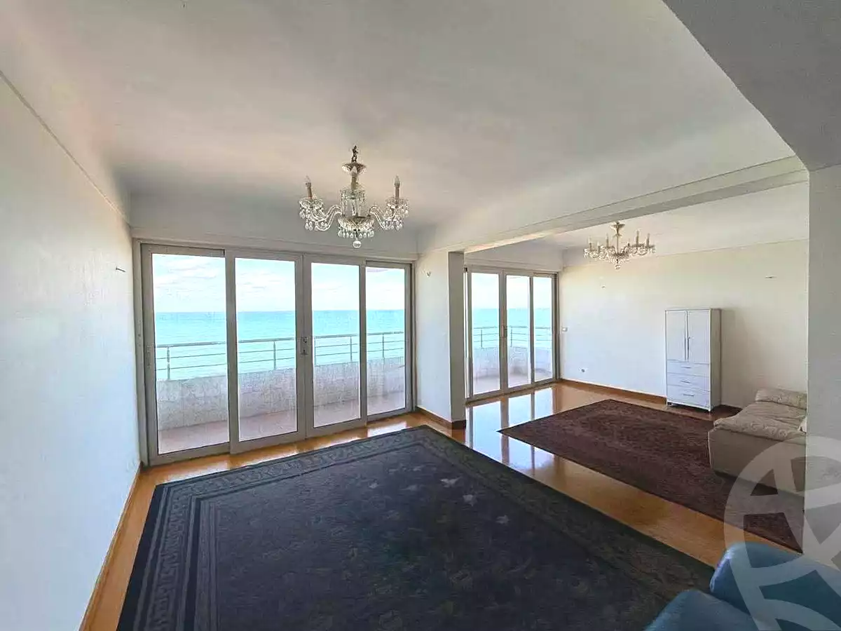 https://aqarmap.com.eg/ar/listing/7023806-for-sale-alexandria-camp-cesar-el-gaish-rd