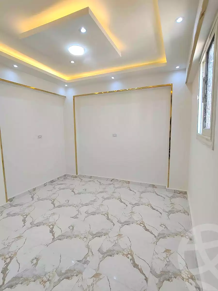https://aqarmap.com.eg/ar/listing/7023873-for-sale-alexandria-sydy-bshr-shr-mlk-hfny