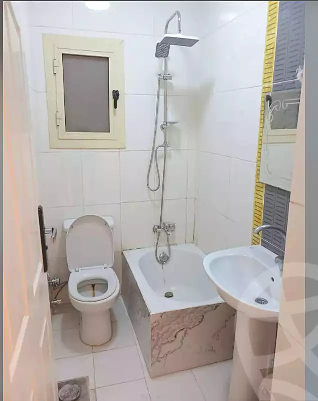 https://aqarmap.com.eg/ar/listing/7023933-for-sale-alexandria-al-agamy-lbytsh
