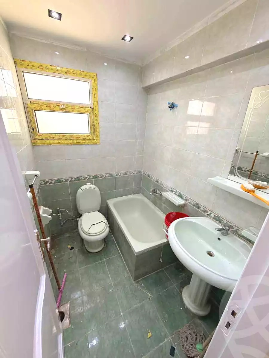 https://aqarmap.com.eg/en/listing/7024161-for-sale-alexandria-el-asafra-shr-jml-bd-lnsr