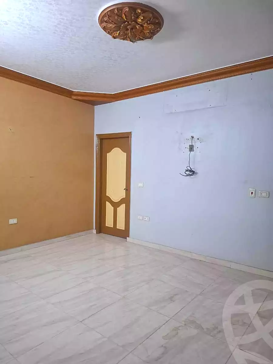 https://aqarmap.com.eg/ar/listing/7024421-for-sale-cairo-helwan-mnshy-yn-hlwn-rael-st