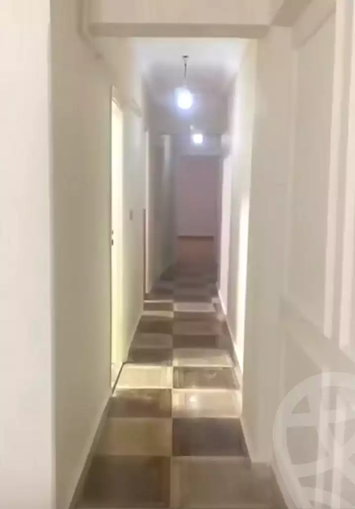 https://aqarmap.com.eg/ar/listing/7024483-for-sale-alexandria-sydy-bshr-sydy-bshr-bhry