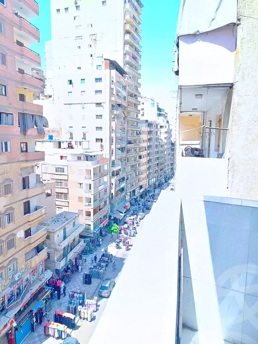 https://aqarmap.com.eg/ar/listing/7024497-for-sale-alexandria-miami-khld-bn-lwlyd