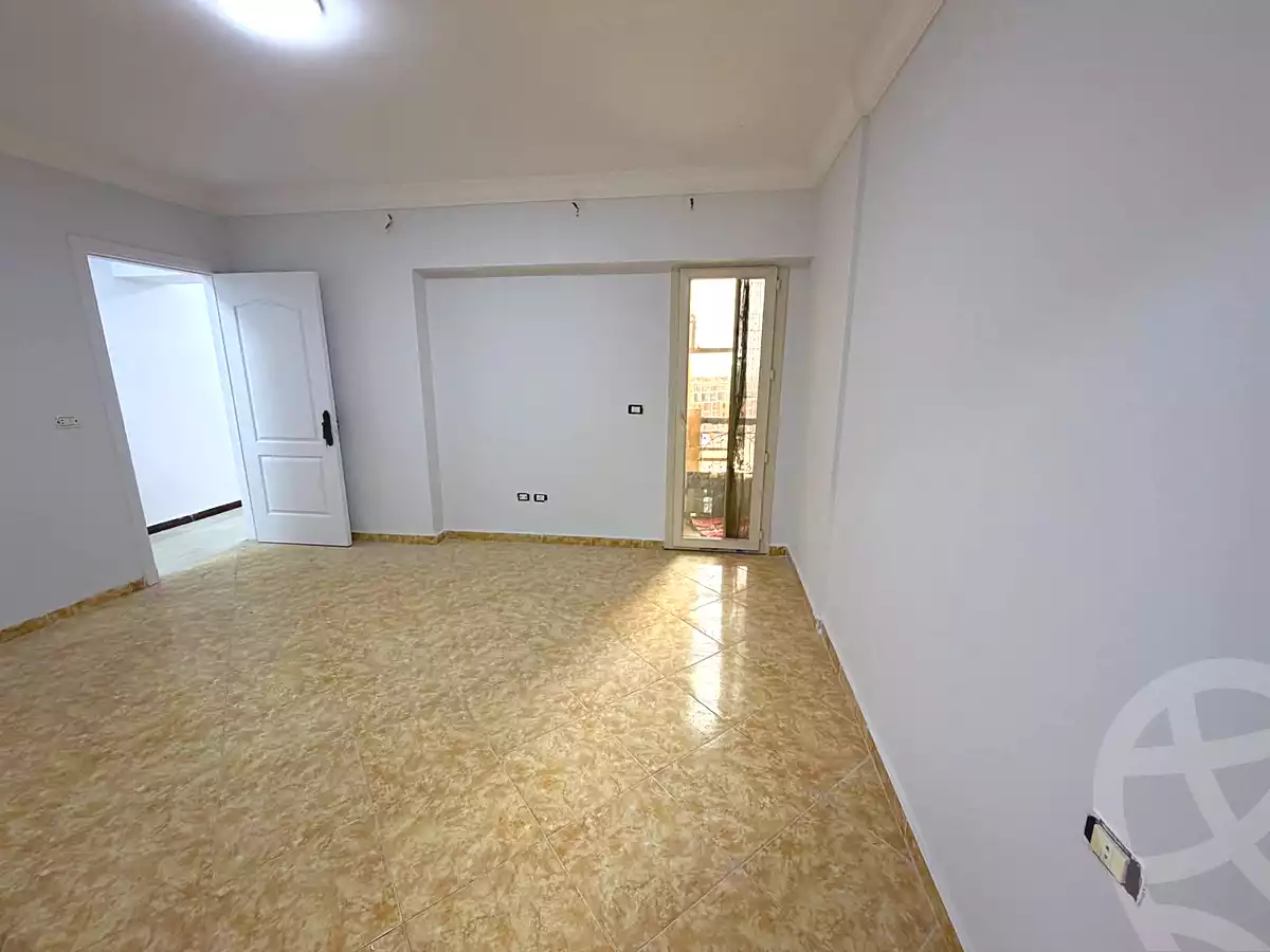 https://aqarmap.com.eg/en/listing/7024504-for-sale-alexandria-el-montazah