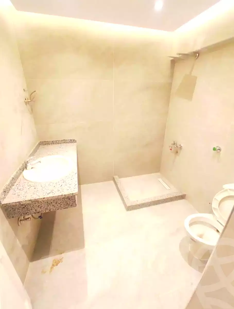 https://aqarmap.com.eg/ar/listing/7024596-for-sale-alexandria-sydy-bshr-sydy-bshr-bhry-khalil-hamada-st