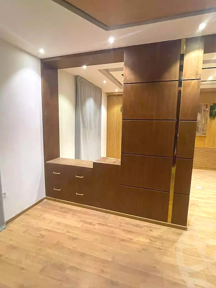 https://aqarmap.com.eg/en/listing/7024637-for-rent-cairo-heliopolis-sheraton-morabaa-el-wozaraa
