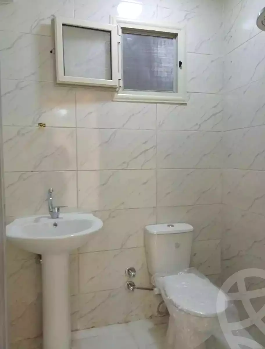 https://aqarmap.com.eg/ar/listing/7024718-for-sale-alexandria-sydy-bshr-sydy-bshr-bhry