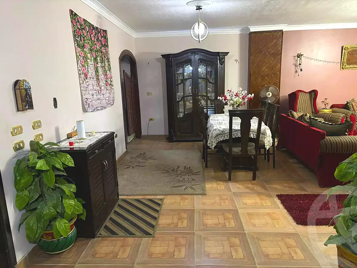 https://aqarmap.com.eg/en/listing/7024828-for-sale-cairo-helwan-helwan-el-sharkeya-abd-el-rahman-pasha-st