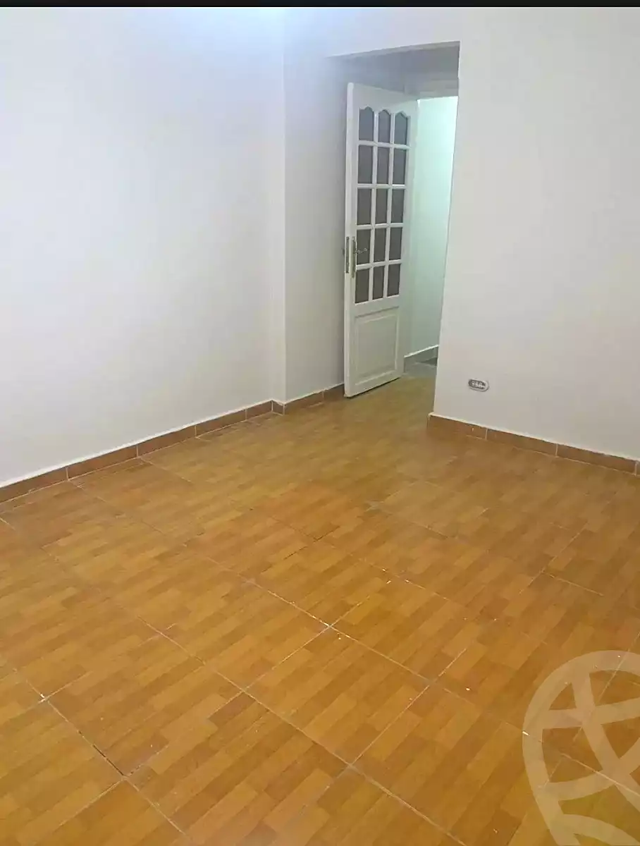https://aqarmap.com.eg/ar/listing/7024845-for-sale-alexandria-sydy-bshr-sydy-bshr-bhry