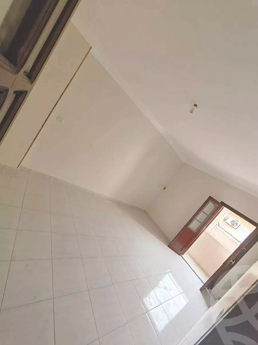 https://aqarmap.com.eg/en/listing/7024958-for-sale-cairo-helwan-helwan-el-sharkeya-thabit-basha-st