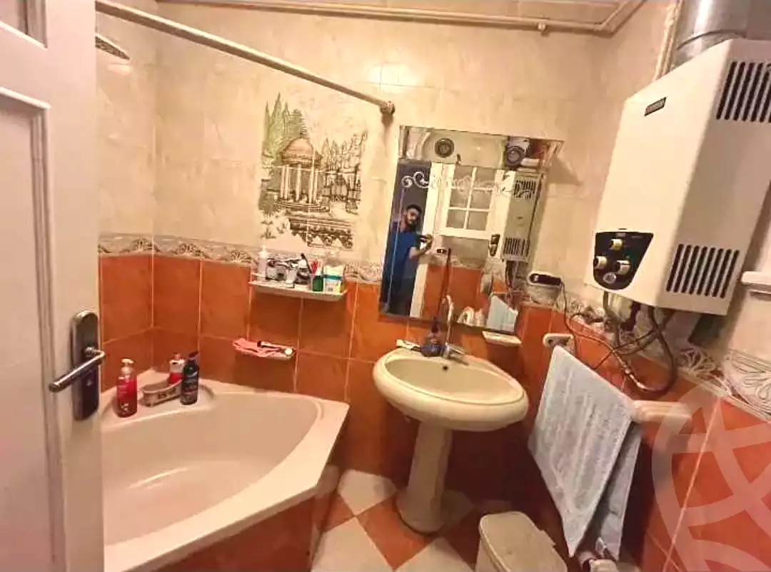 https://aqarmap.com.eg/en/listing/7024966-for-rent-alexandria-ganaklis-shr-bw-qyr-tryq-lhry