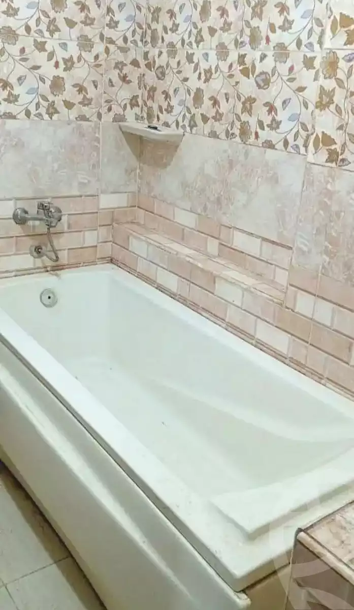 https://aqarmap.com.eg/en/listing/7025109-for-rent-cairo-faisal-shareaa-el-eshren