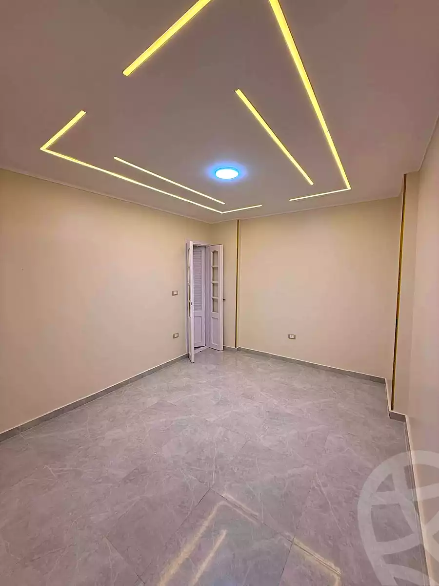 https://aqarmap.com.eg/en/listing/7025118-for-sale-alexandria-sydy-bshr-sydy-bshr-bhry-shr-mhmwd-l-yswy