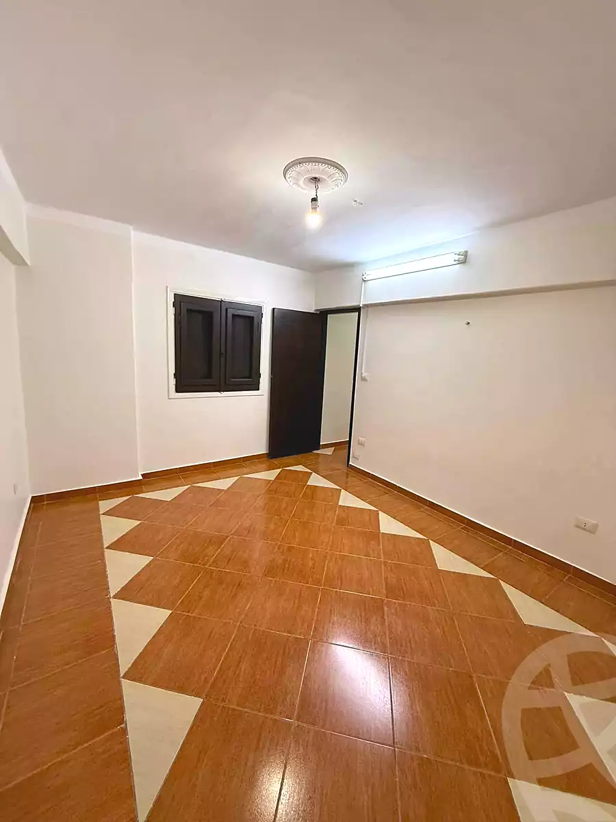 https://aqarmap.com.eg/en/listing/7025166-for-sale-alexandria-el-asafra
