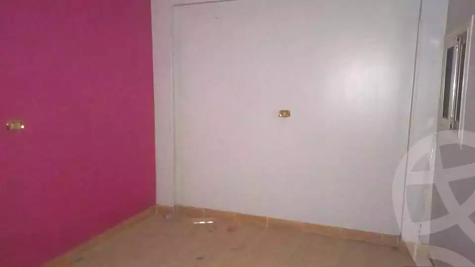 https://aqarmap.com.eg/en/listing/7025211-for-sale-cairo-helwan-el-shareaa-el-sharby-st