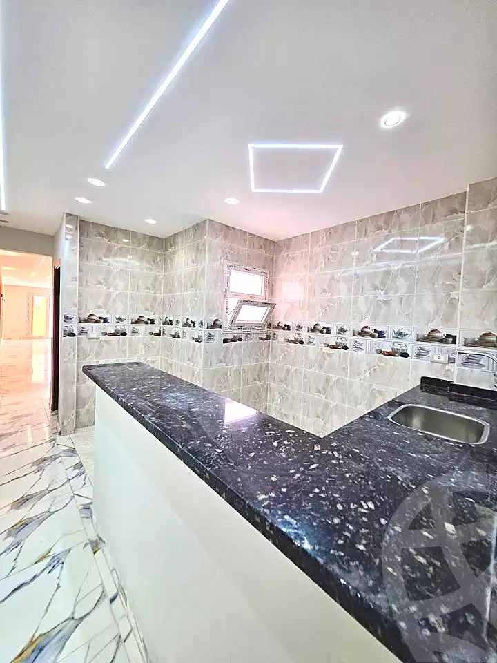 https://aqarmap.com.eg/ar/listing/7025240-for-sale-alexandria-el-asafra-shr-45