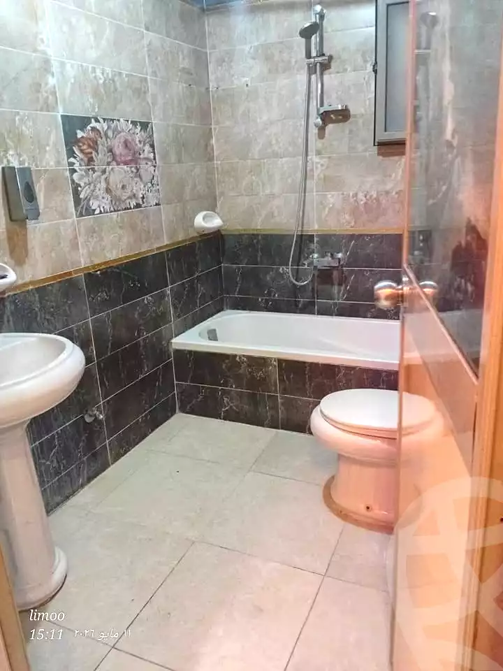 https://aqarmap.com.eg/ar/listing/7025262-for-sale-alexandria-sydy-bshr-sydy-bshr-bhry-gamal-abd-el-nasir-st