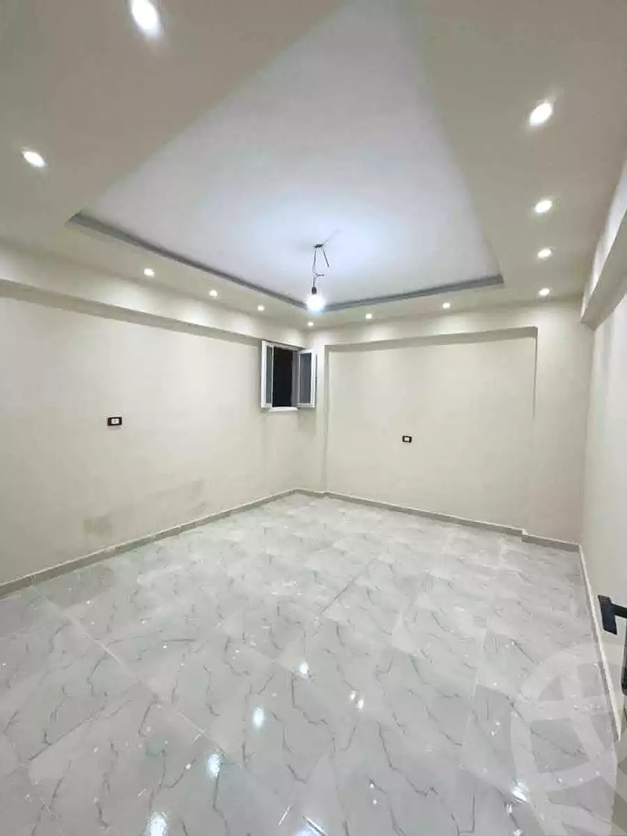 https://aqarmap.com.eg/ar/listing/7025319-for-sale-alexandria-al-agamy-lbytsh-qased-kareem-st