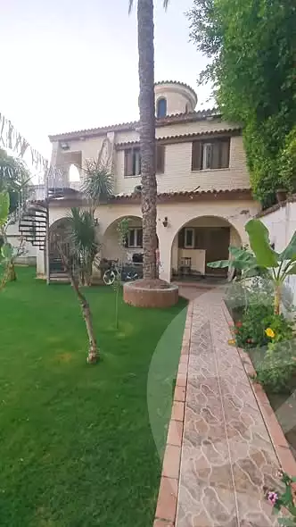 https://aqarmap.com.eg/en/listing/7025360-for-sale-alexandria-al-agamy-lbytsh-el-hanafeya-st