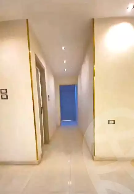https://aqarmap.com.eg/en/listing/7025408-for-sale-cairo-helwan-helwan-el-sharkeya-mostafa-safwat-st