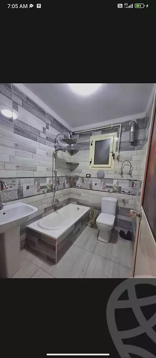 https://aqarmap.com.eg/en/listing/7025440-for-sale-alexandria-lsywf-el-falki