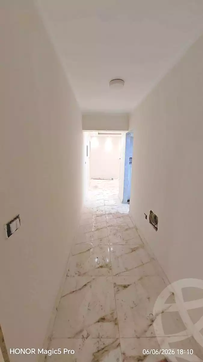 https://aqarmap.com.eg/ar/listing/7025437-for-sale-cairo-helwan-mnshy-yn-hlwn-rael-st